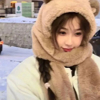白桦林中的哨所