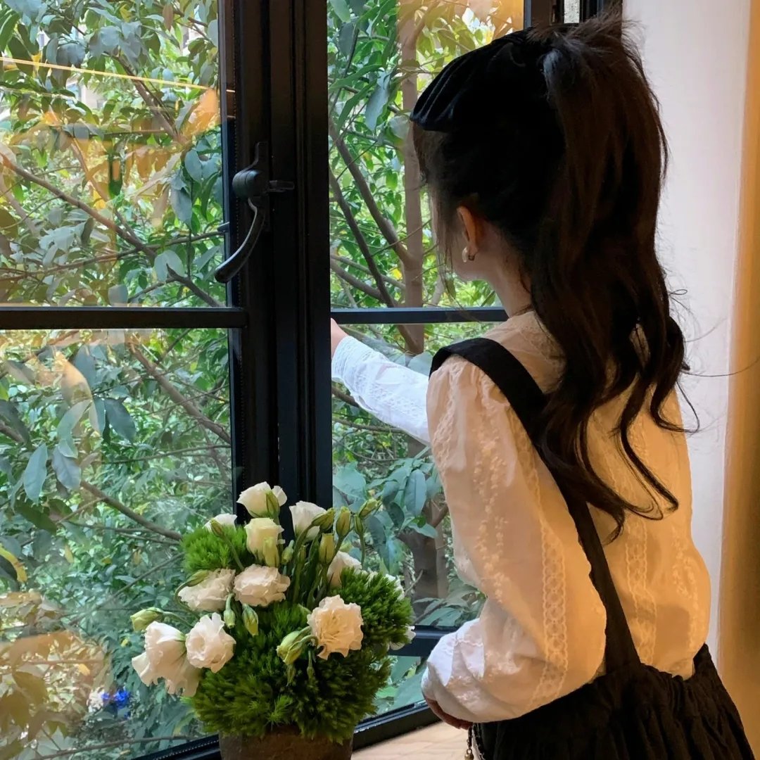 替我找到那个姑娘吧