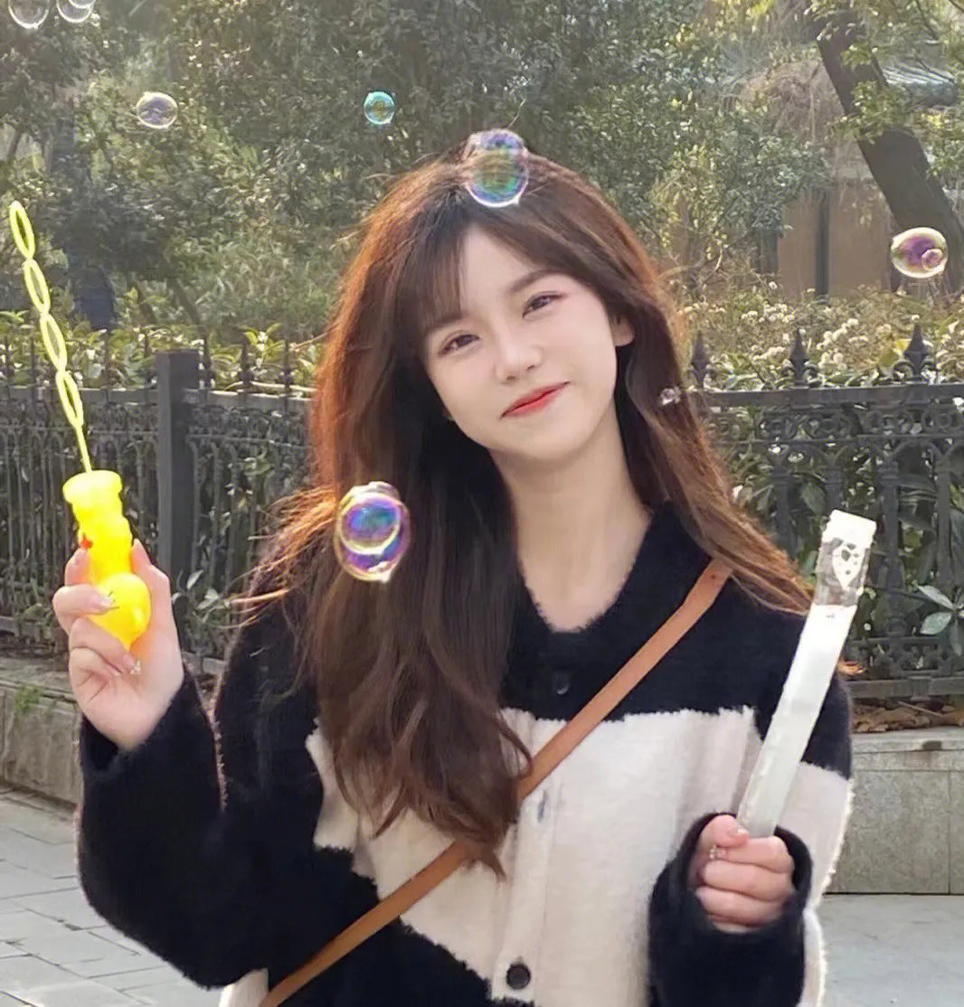 凹凸魔女的亲子日常